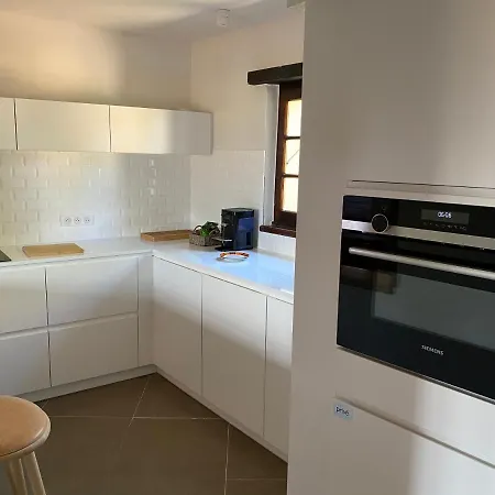 Les Hameaux - Vue Et Piscines Apartman